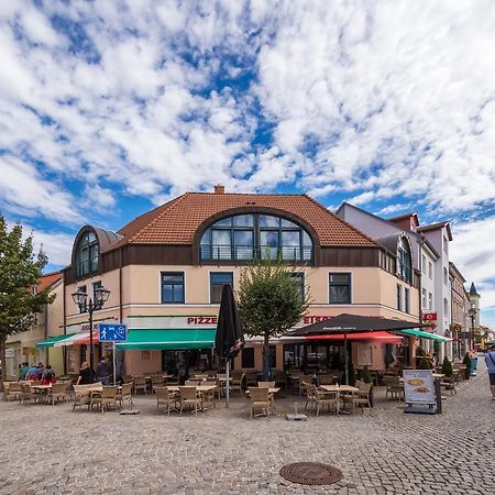 Stadt Aparthaus Waren  Exteriör bild
